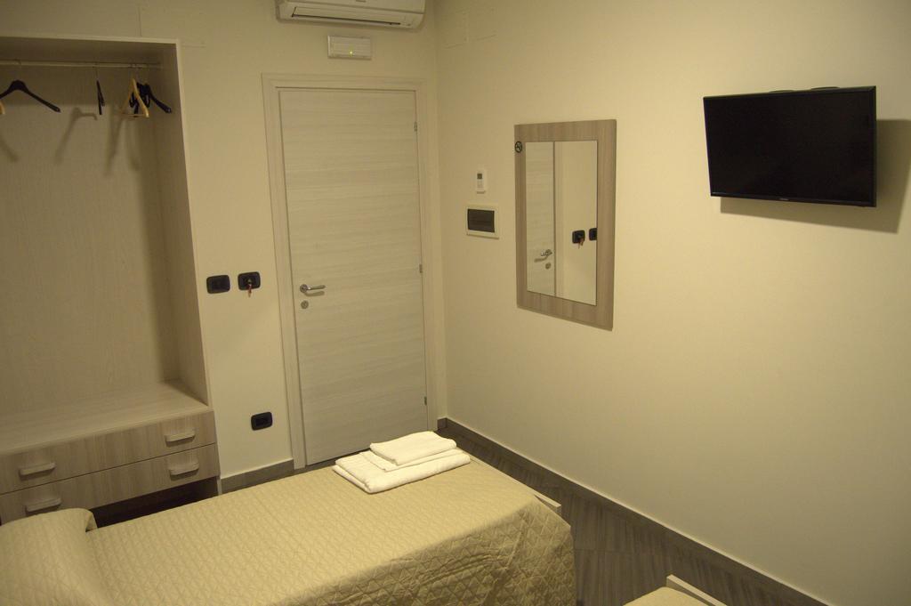 Civico 83 Bed and Breakfast Ρέτζιο ντι Καλάμπρια Εξωτερικό φωτογραφία
