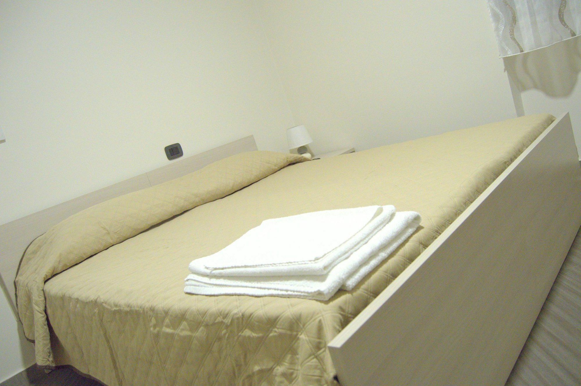 Civico 83 Bed and Breakfast Ρέτζιο ντι Καλάμπρια Εξωτερικό φωτογραφία